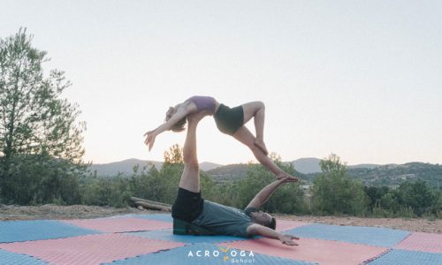 acroyoga teacher training